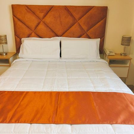 Hotel Soul Mate Inn Lima Luaran gambar