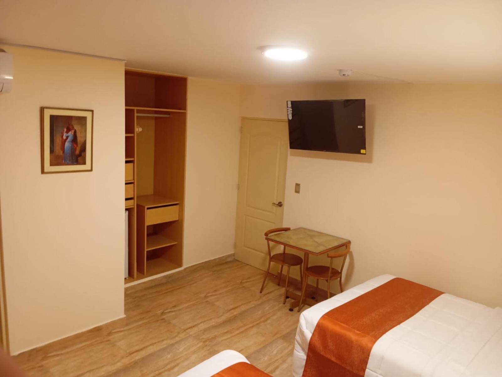 Hotel Soul Mate Inn Lima Luaran gambar