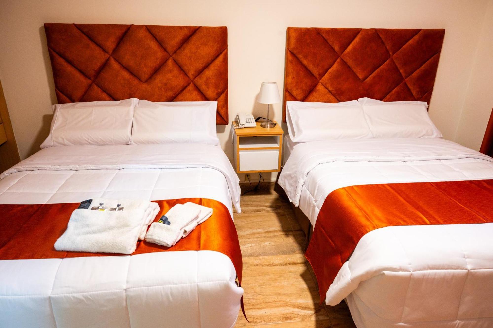 Hotel Soul Mate Inn Lima Luaran gambar
