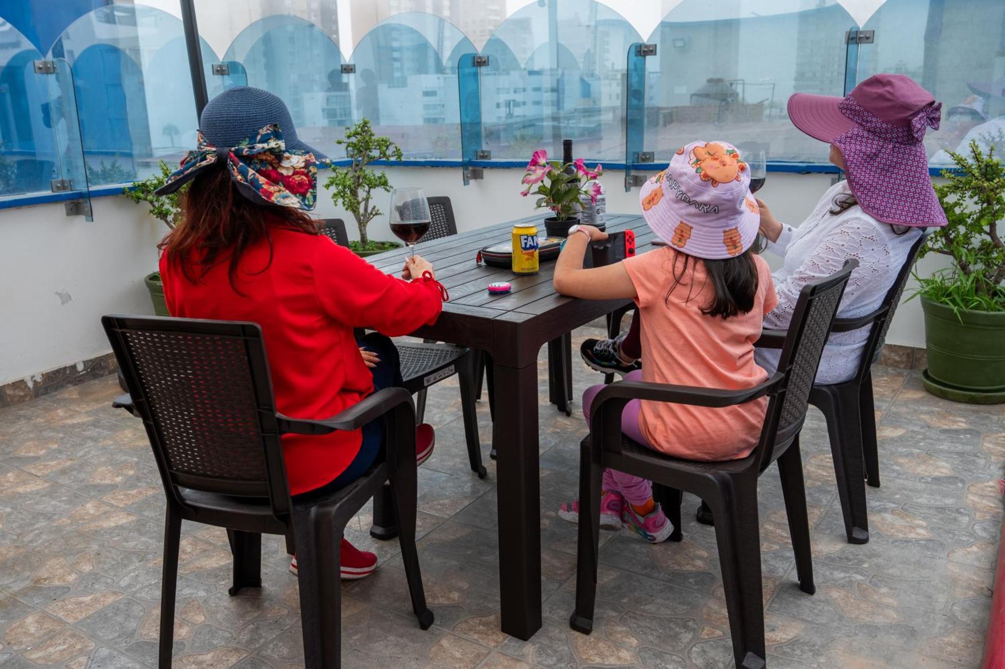 Hotel Soul Mate Inn Lima Luaran gambar