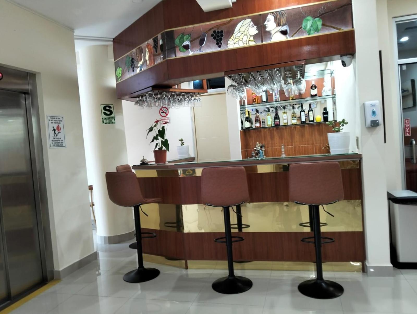 Hotel Soul Mate Inn Lima Luaran gambar
